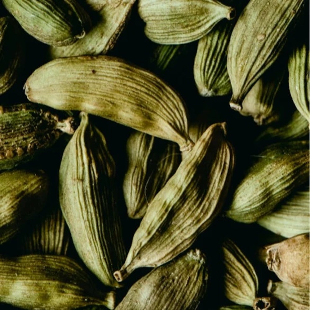 Intensive hand cream for silky skin, sandalwood - 270 ml